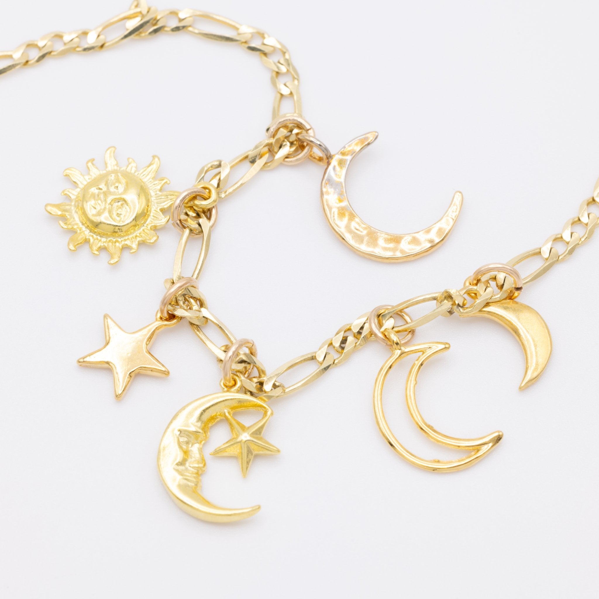 Star Charm 14K Gold - GoldandWillow